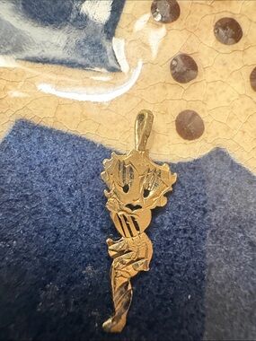 14k gold Betty Boop Pendant